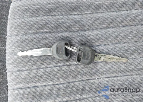 1998 Honda Accord Lx из США, поврежденный, VIN 1HGCG5647WA155553